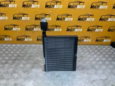 Радиатор кондиционера печки Cadillac Escalade 4