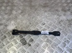 Кронштейн замка капота Cadillac Escalade 4 6.2L