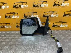 Зеркало левое Cadillac Escalade 4 6.2L V-8 DI 2015