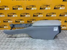 Подлокотник Toyota Camry 70 A25AFKS 2.5L I-4 DI