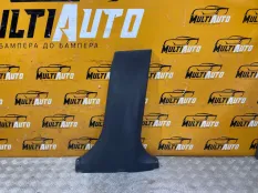 Обшивка стойки центральной правая Toyota Camry 70