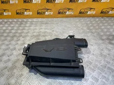 Корпус воздушного фильтра Mercedes Gl X166 M278