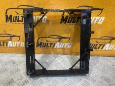 Кронштейн радиатора BMW 7 Series F01 N63В44 4.4L