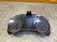 Панель приборов Toyota Camry 70 A25AFKS 2.5L I-4