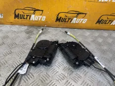 Замок двери задний BMW 7 Series F01 N63В44 4.4L