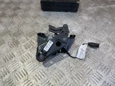 Замок капота левый BMW 7 Series F01 N63В44 4.4L