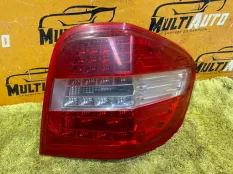 Фонарь задний правый Mercedes ML W164 2008-2011