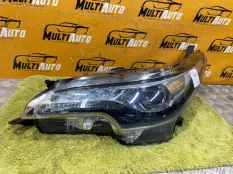 Фара передняя левая Toyota Fortuner 2 AN160