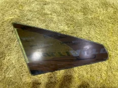 Форточка двери передняя правая Hyundai Sonata DN8