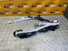 Шторка безопасности левая Lexus RCF USC10 2UR-GSE