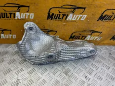 Теплозащита правая Lexus RCF USC10 2UR-GSE 5.0L