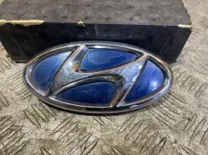 Кнопка открытия багажника задняя Hyundai Sonata 8