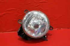 Фара противотуманная левая Toyota Auris E150