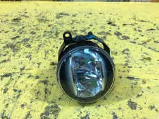 Фара противотуманная левая Toyota Camry 70