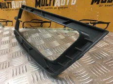 Накладка противотуманной фары передняя левая Skoda