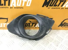 Накладка противотуманной фары передняя левая Opel