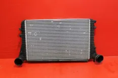 Интеркулер Volkswagen Golf 5 2003-2009