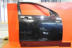 Дверь передняя правая Land Rover Discovery Sport