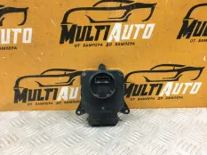 Блок управления фары передний правый Toyota Camry