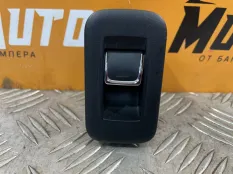 Кнопка стеклоподьемника задняя Lexus RX 4 (2GRFXS)
