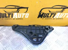 Кронштейн бампера передний правый Toyota Camry 50