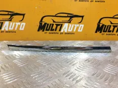 Хром решетки радиатора передний правый Mercedes ML