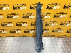 Пыльник крыла передний левый Toyota Land Cruiser