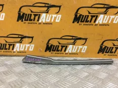 Молдинг решетки радиатора передний правый Hyundai