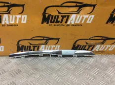 Хром решетки радиатора передний правый Hyundai