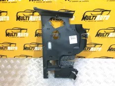 Накладка торпедо передняя левая Mercedes ML W166