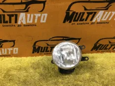 Фара противотуманная передняя левая Toyota Land