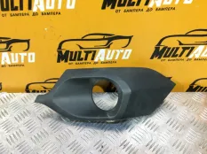 Накладка противотуманной фары передняя правая