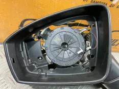 Зеркало переднее левое Volkswagen Tiguan 2