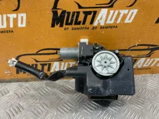 Замок крышки багажника Toyota Land Cruiser 200