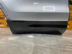 Накладка двери задняя правая Land Rover Discovery