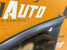 Форточка задняя правая Porsche Macan 95B 2013-2018