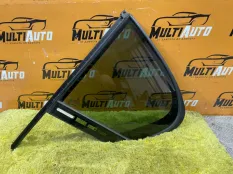 Форточка двери задняя левая BMW 7 Series G11