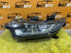 Фара передняя левая Mitsubishi Outlander 3