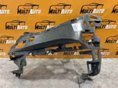 Кронштейн бампера передний левый Mercedes E-Classe