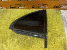 Форточка двери задняя правая Mercedes E-Classe