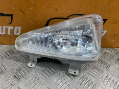Поворотник передний левый Toyota Camry 55
