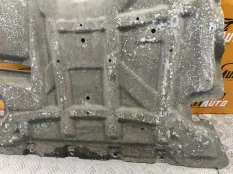 Защита двигателя передняя Mercedes C-Classe W205