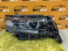 Фара передняя правая Toyota Land cruiser Prado 150