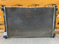 Радиатор охлаждения двигателя Toyota Camry 70