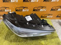 Фара передняя правая BMW X3 G01 2017-2021