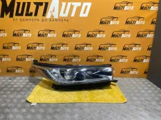 Фара передняя правая Toyota Highlander 3 XU50