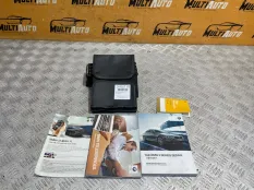 Чехол для сервисной книжки BMW 5 Series G30