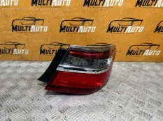 Фонарь задний правый Toyota Camry 55 2014-2017
