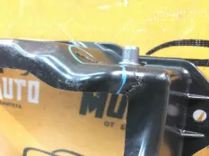 Дефлектор радиатора Aston Martin DBX 1 2019-