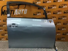 Дверь передняя правая Toyota Auris E150 2006-2012